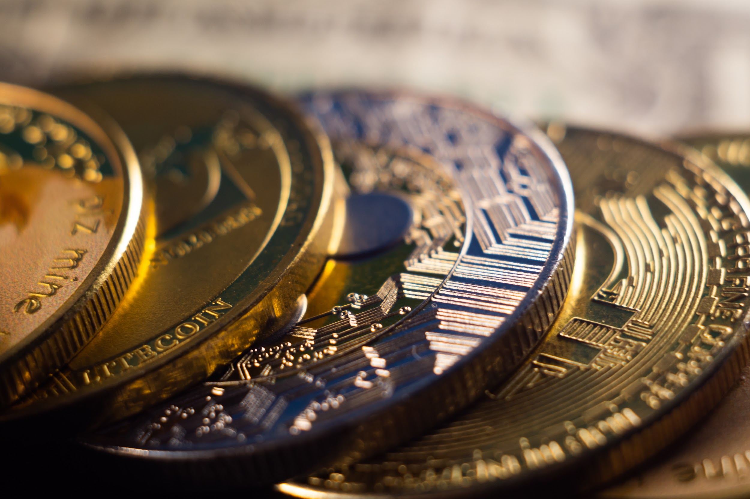 Betting on the Next Sub- Coins to Hit  This Cycle – Here are Experts’ Top Picks