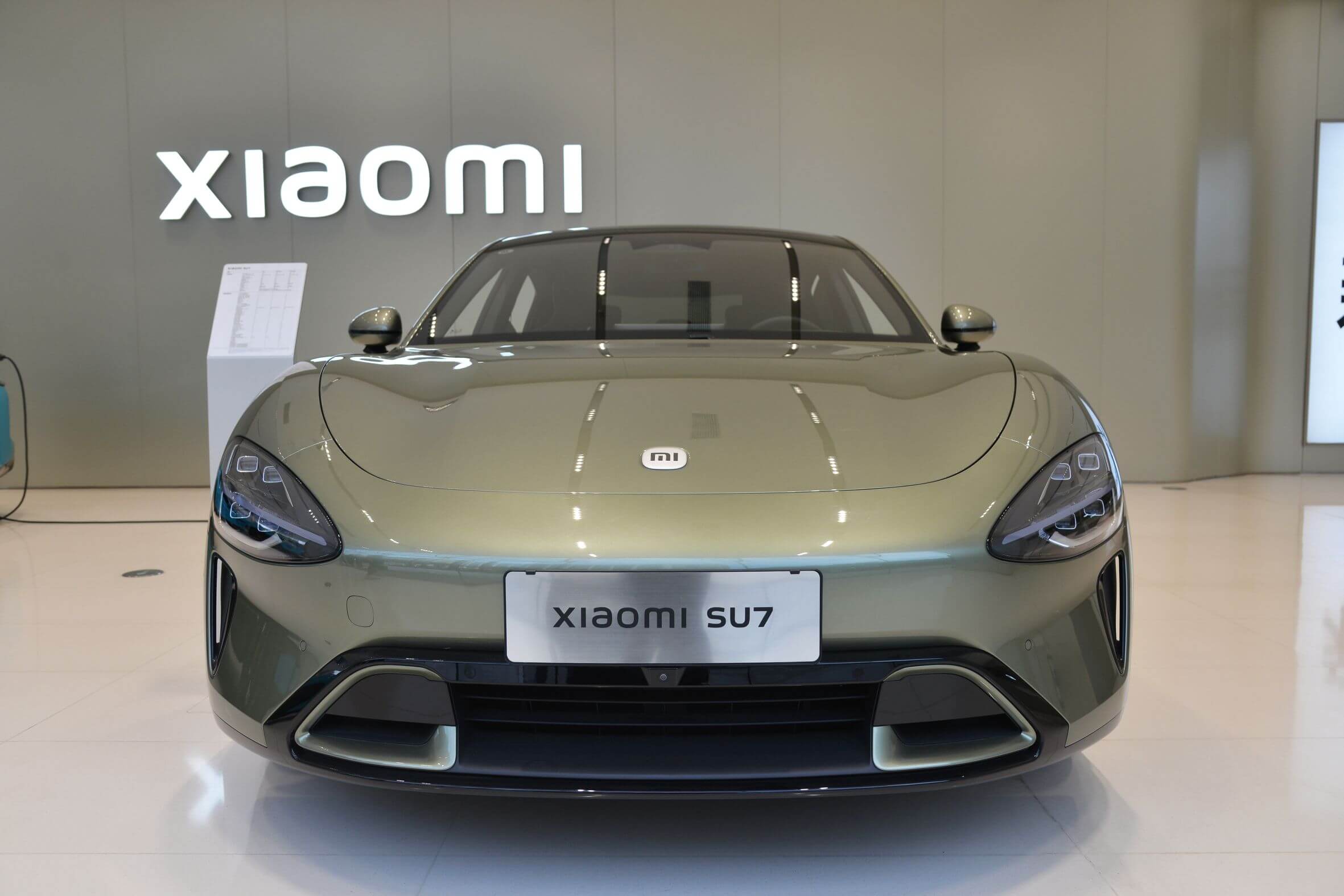 Xiaomi Overtakes Tesla in China’s Electric Vehicle Market with YU7 SUV