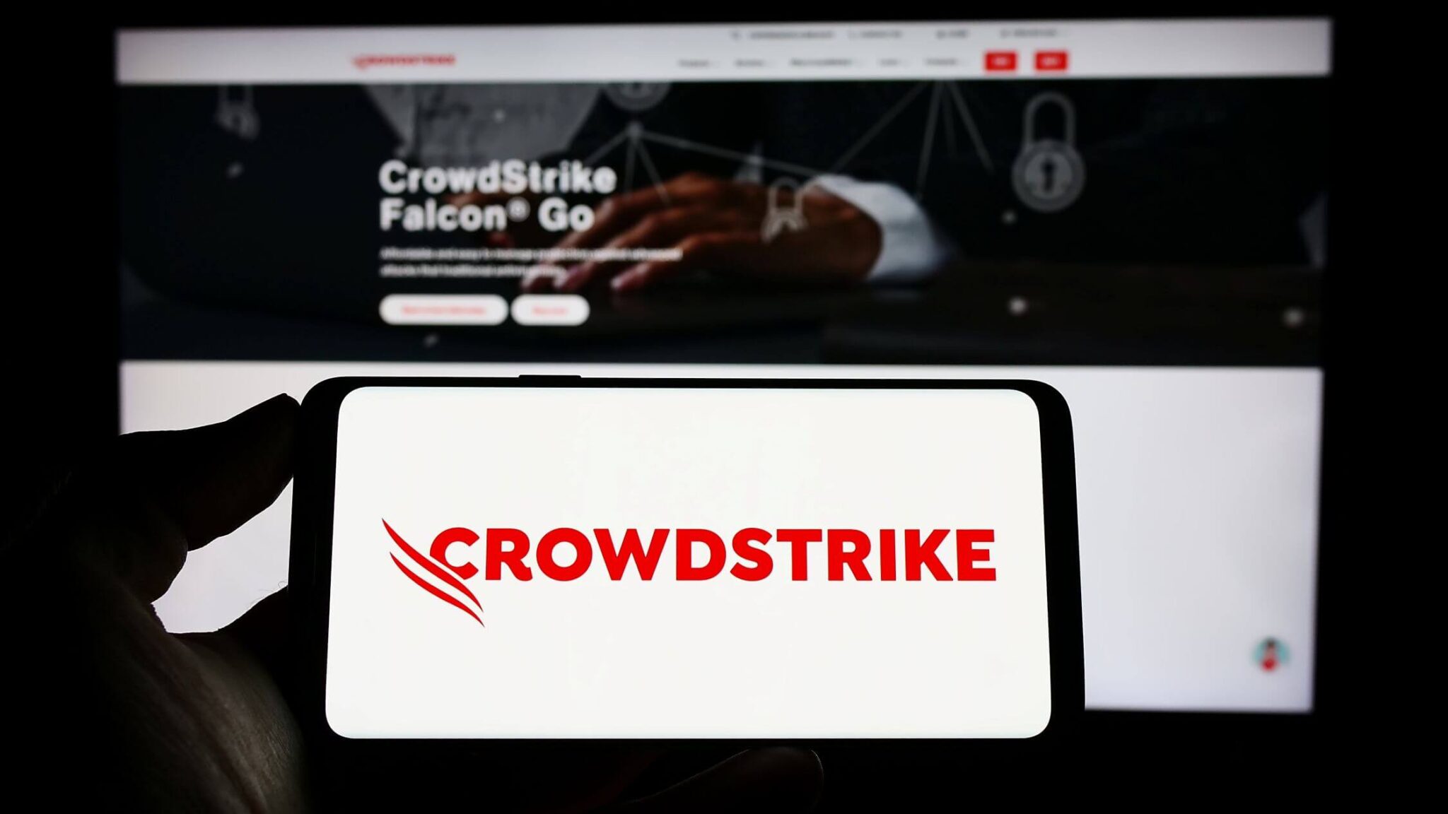 CrowdStrike (CRWD) Stock: AI Security Boom Drives Revenue Beat - Blockonomi