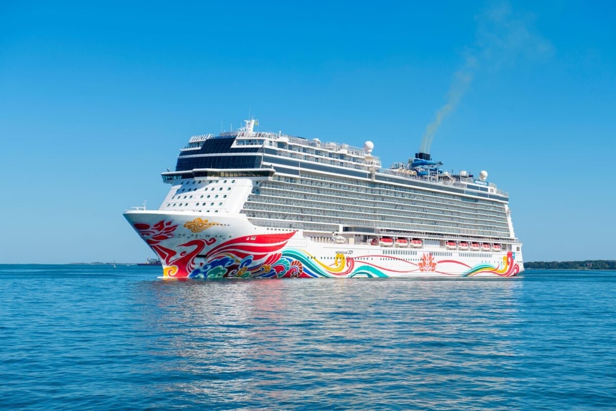 Norwegian Cruise Line Stock Tumbles on Disappointing 2026 Earnings Guidance