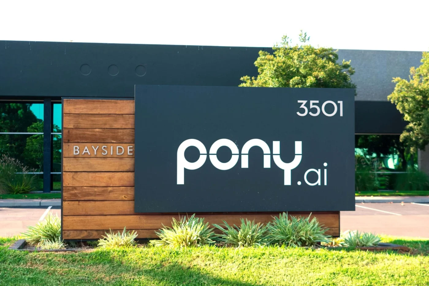 Pony AI (PONY) Stock Climbs 3% Following Strong Q4 Results and Uber Collaboration