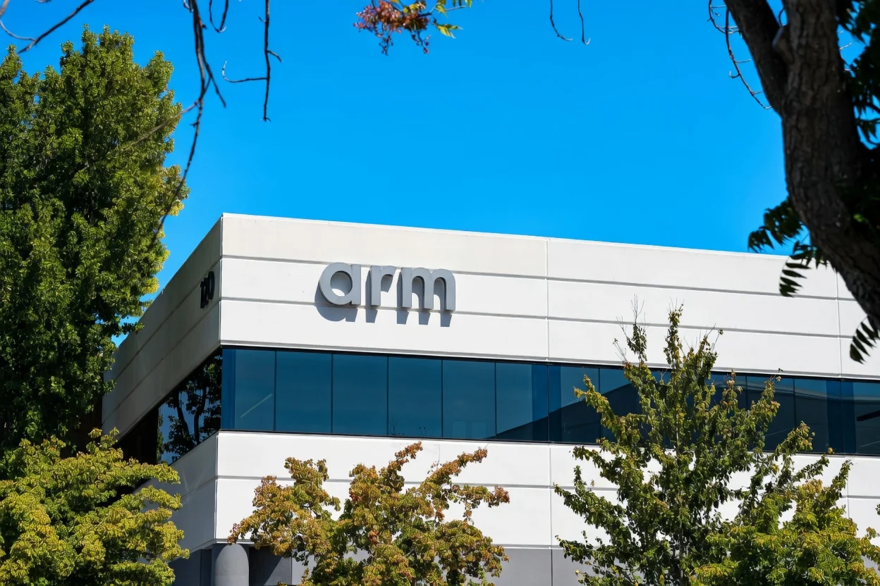 Arm Holdings (ARM) Stock Soars to Record Peak on Artificial Intelligence CPU Boom