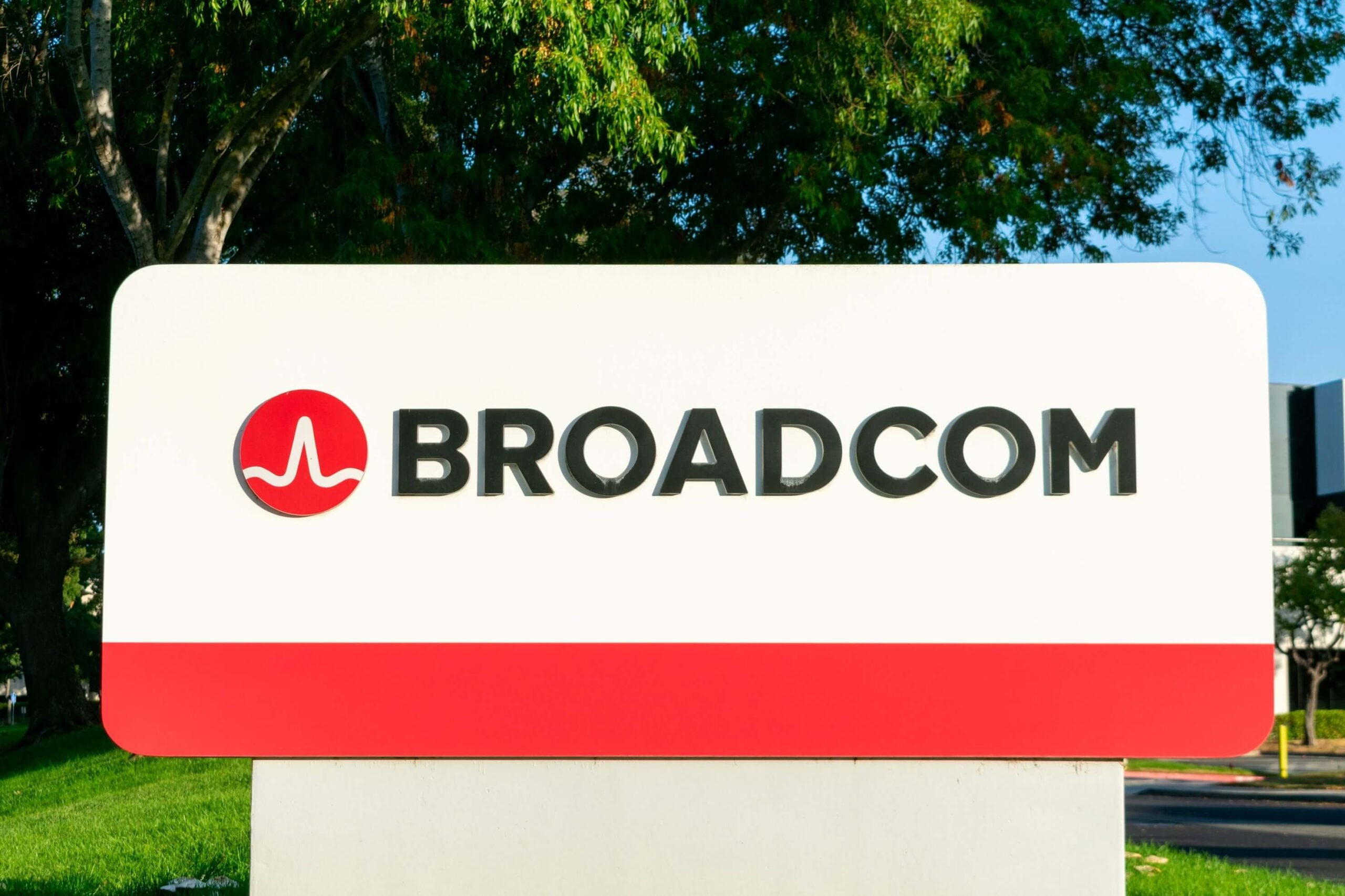 Broadcom (AVGO) Stock Climbs 28% on Major AI Partnerships With Tech Giants