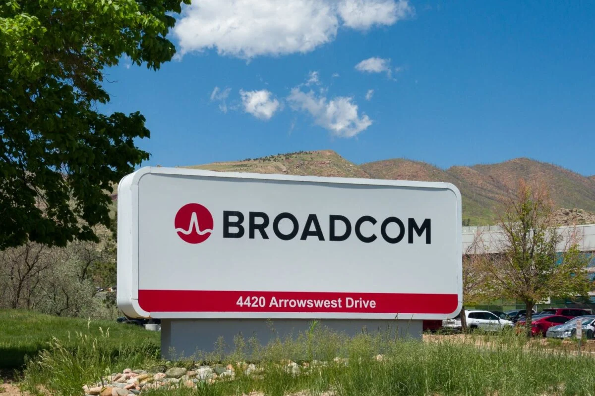 Broadcom (AVGO) Appoints Alphabet Veteran Amie Thuener as New CFO