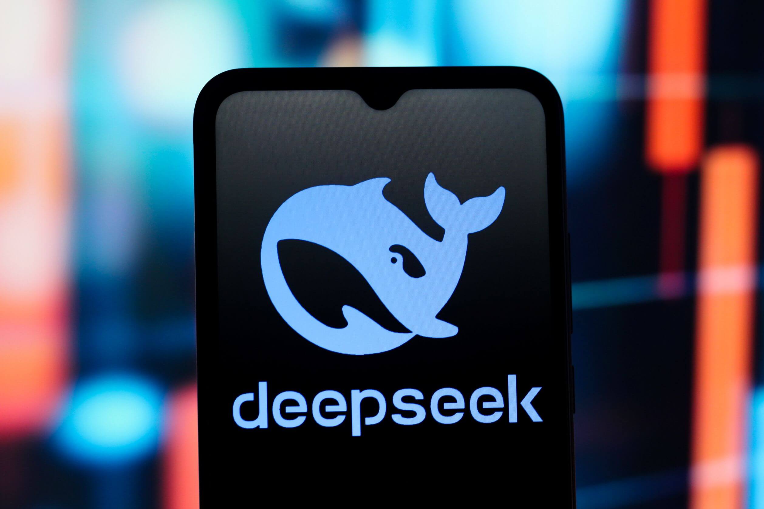 DeepSeek Pursues $300M Funding Round After Years of Rejecting Investors
