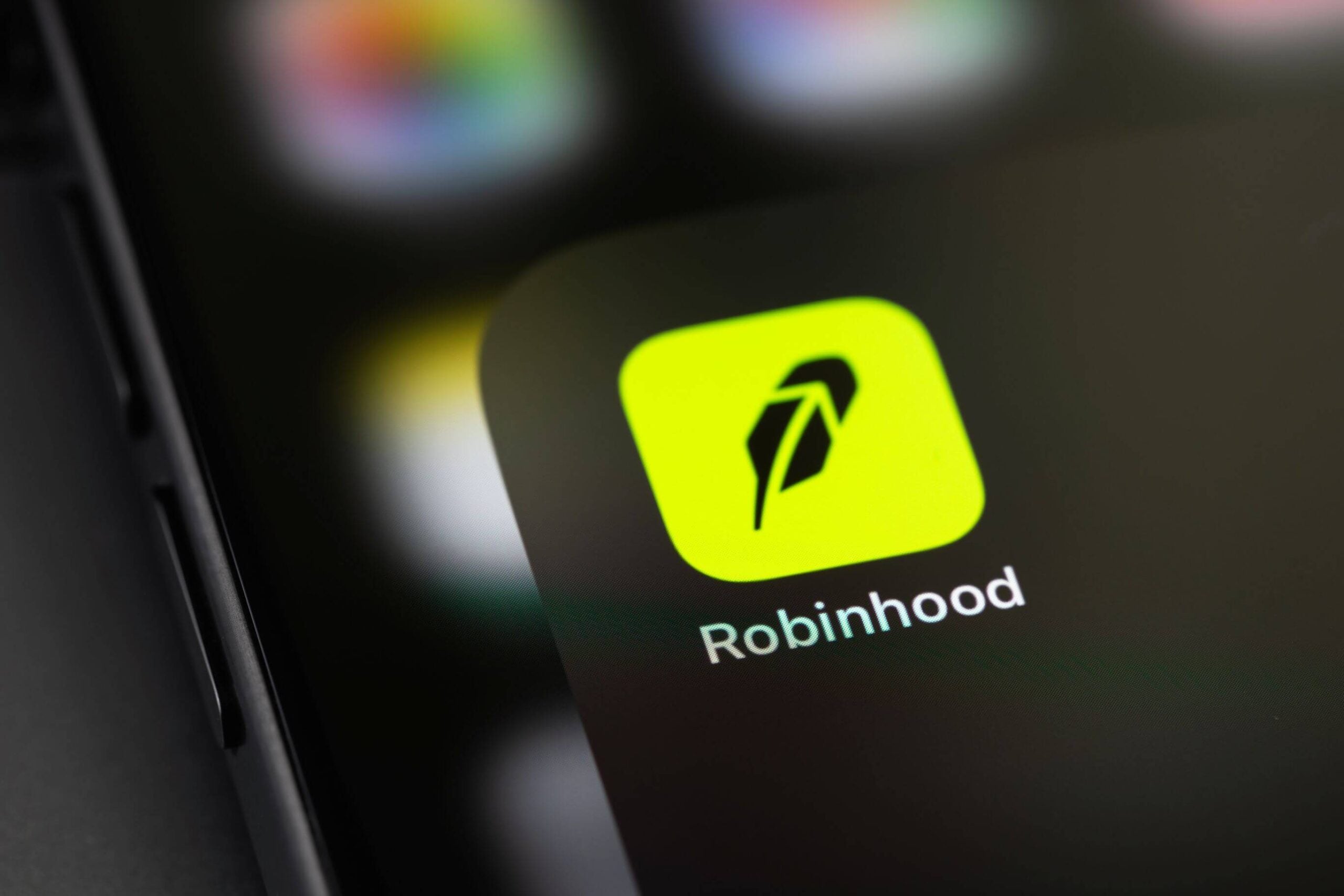 Robinhood (HOOD) Earnings Preview: What to Expect From Tuesday’s Q1 Report