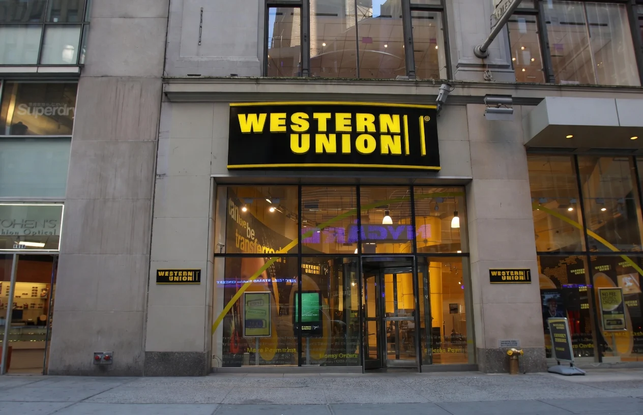 Western Union’s USDPT Stablecoin Set for May Debut on Solana Blockchain