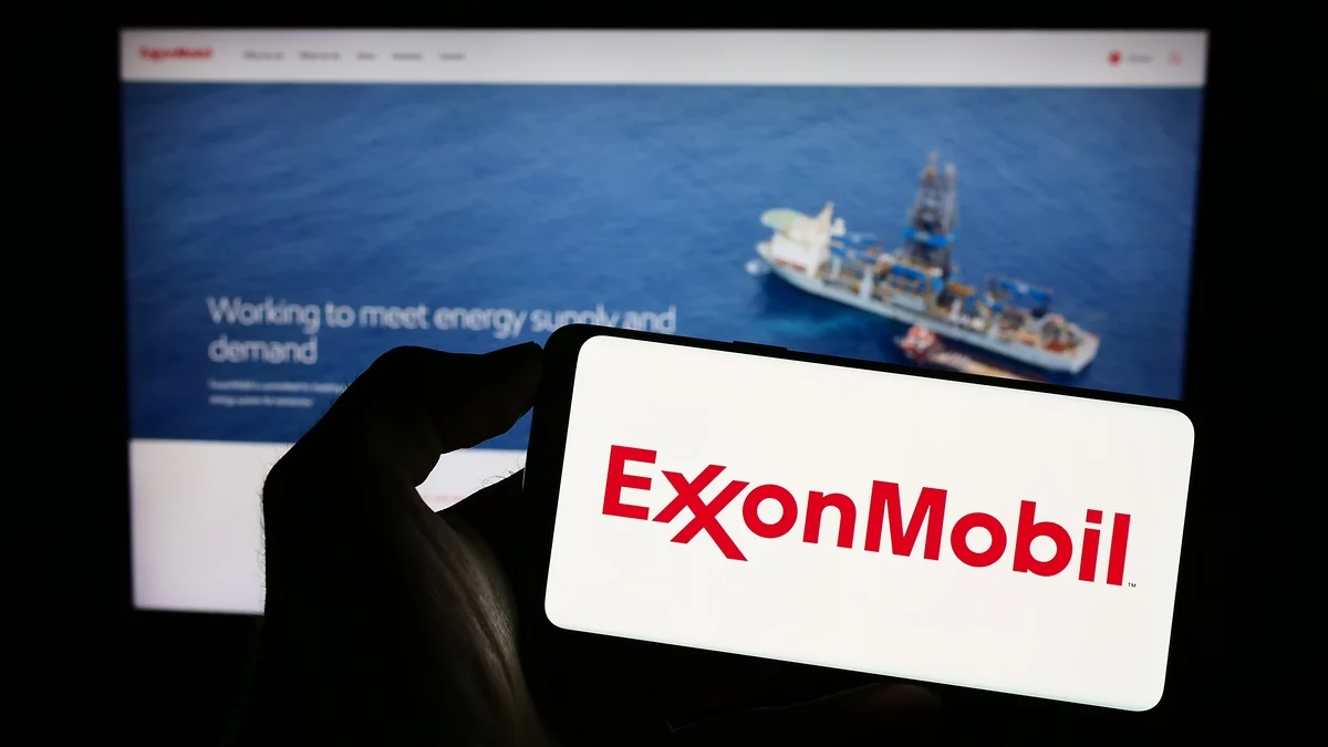 Exxon Mobil (XOM) Stock Plunges 6% as Iran Conflict Slashes Gulf Operations