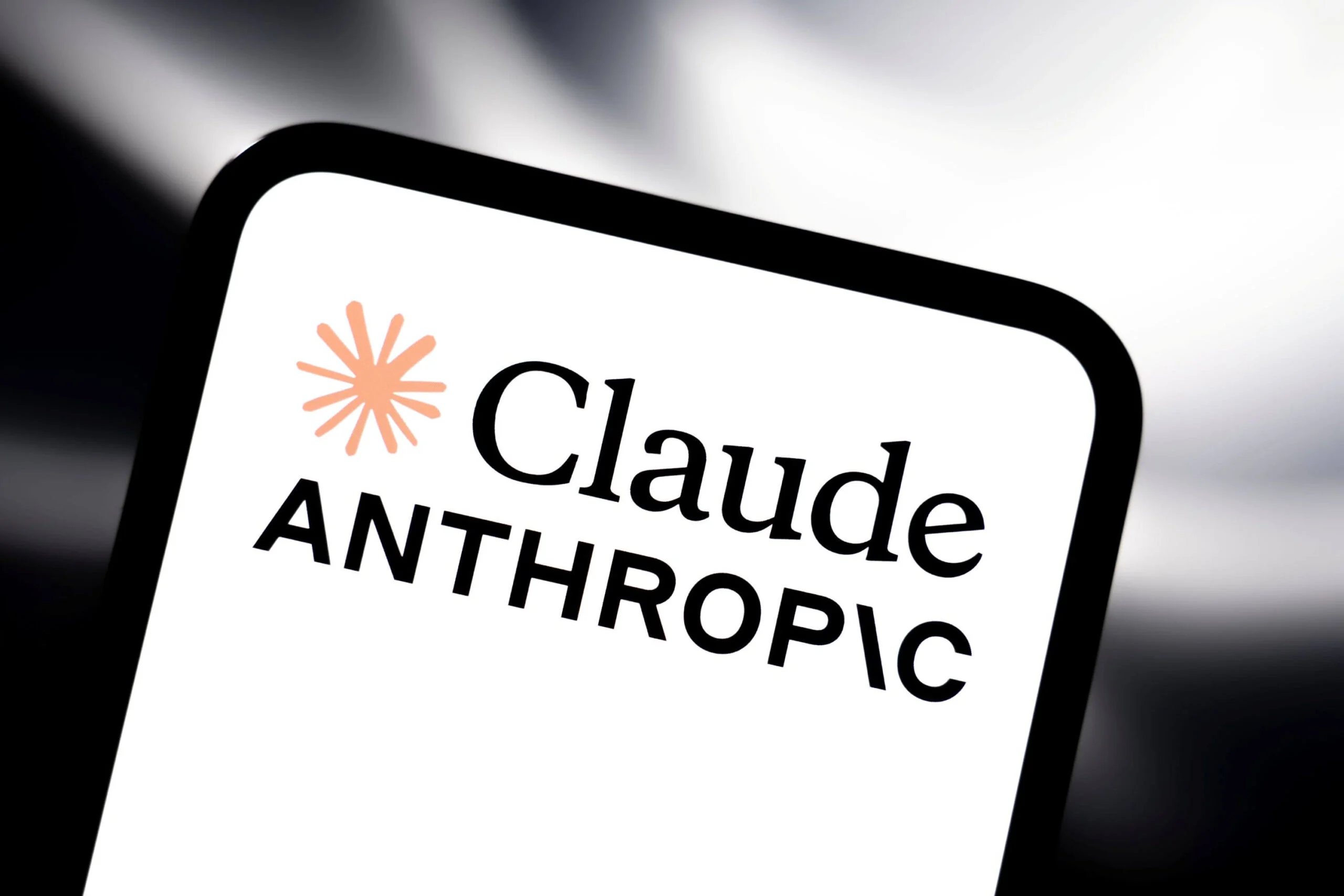 Anthropic Unveils Claude for Small Business with QuickBooks and Microsoft 365 Integration