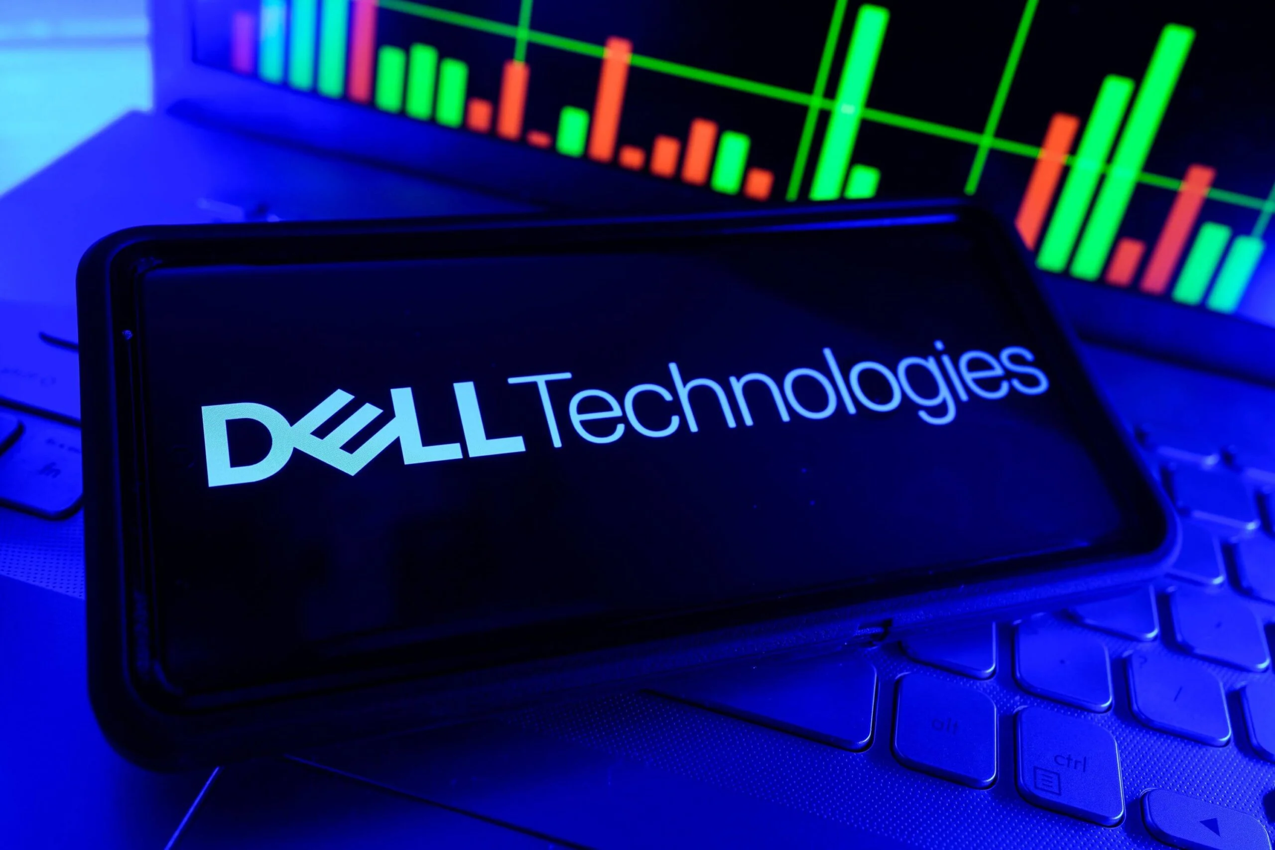 Dell (DELL) Stock Soars to Record Peak Following Presidential Endorsement