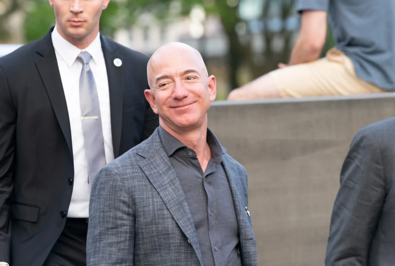 Jeff Bezos Explains Why AI Investment Fears Are Misplaced — What Amazon’s (AMZN) Founder Really Thinks