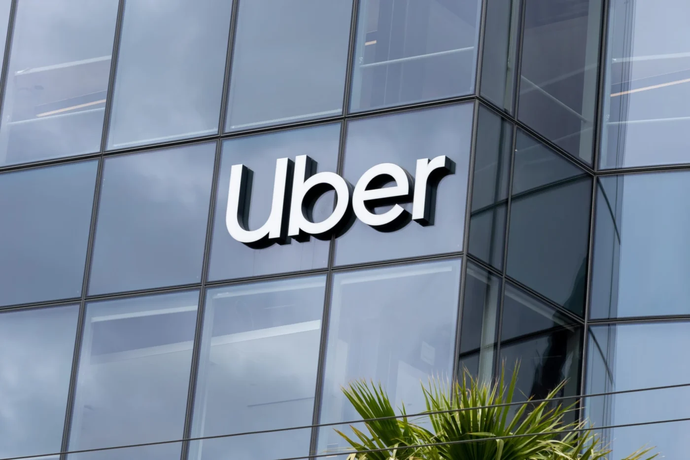 Uber (UBER) Stock Dips Amid Reports of Delivery Hero Acquisition Talks