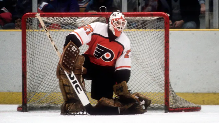 Ron Hextall: The Goalkeeper Who Decided That Just Defending the Net Was Boring