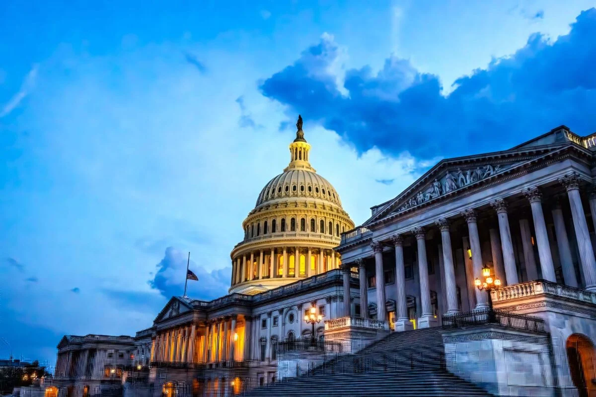 Bipartisan Senate Group Demands Treasury Clarify State Role in Stablecoin Oversight