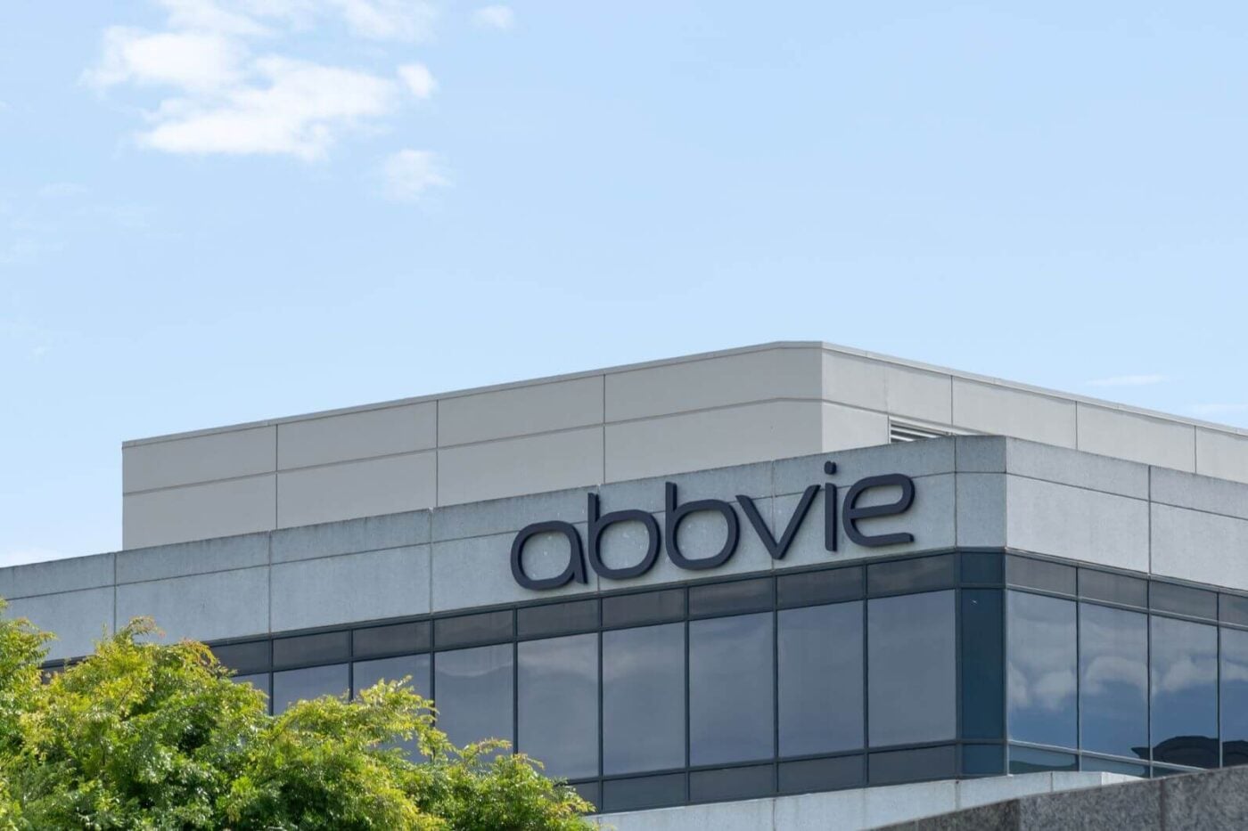 AbbVie (ABBV) Gets $260 Price Target Upgrades Amid Growing Valuation Worries