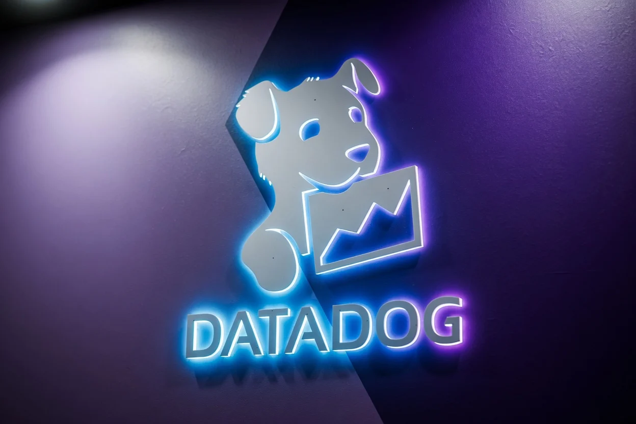 Jefferies Downgrades Datadog (DDOG) Stock to Hold After 94% Rally
