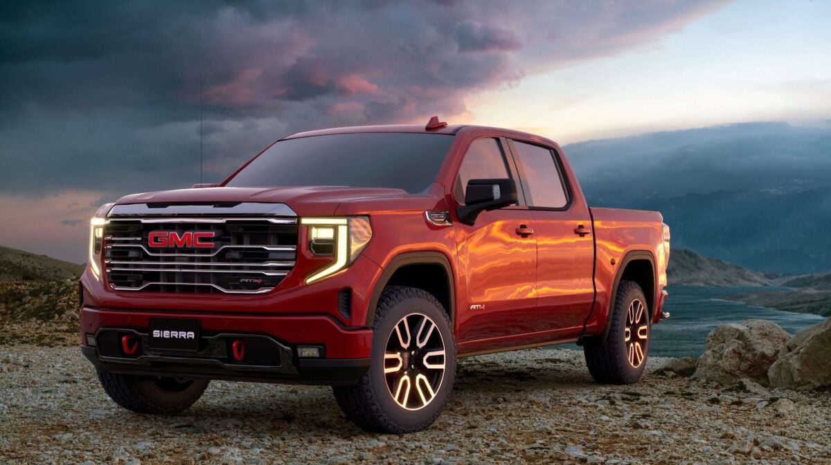 General Motors (GM) Stock Dips 3.3% After Strong Q2 Earnings Beat and Upgraded Outlook