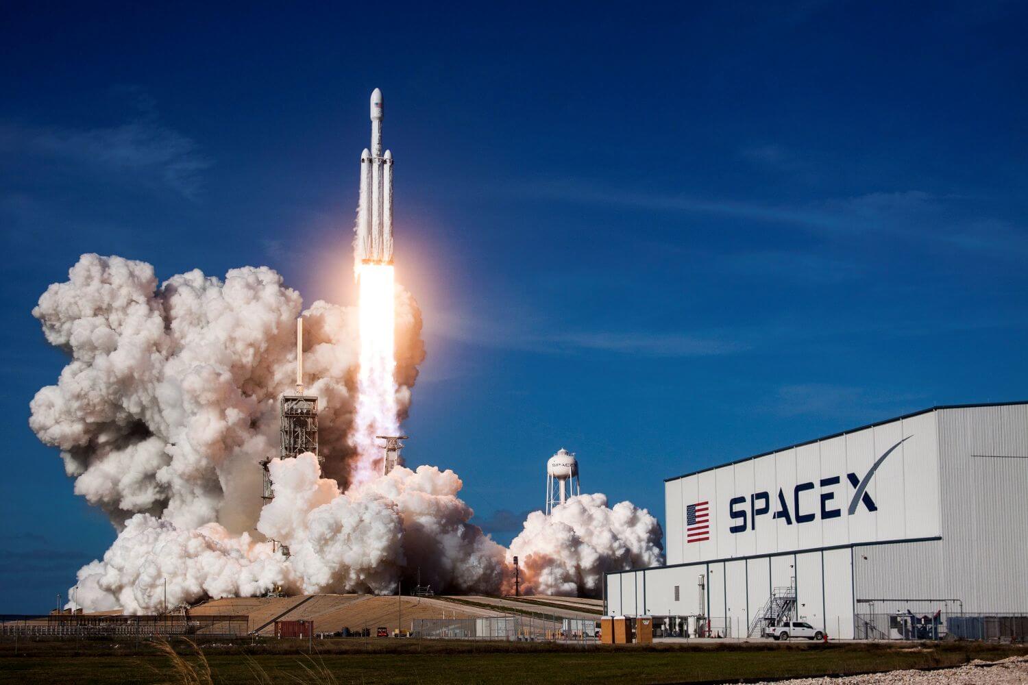 SpaceX (SPCX) Shares Tumble After Starship V3 Launch Abort at Ignition
