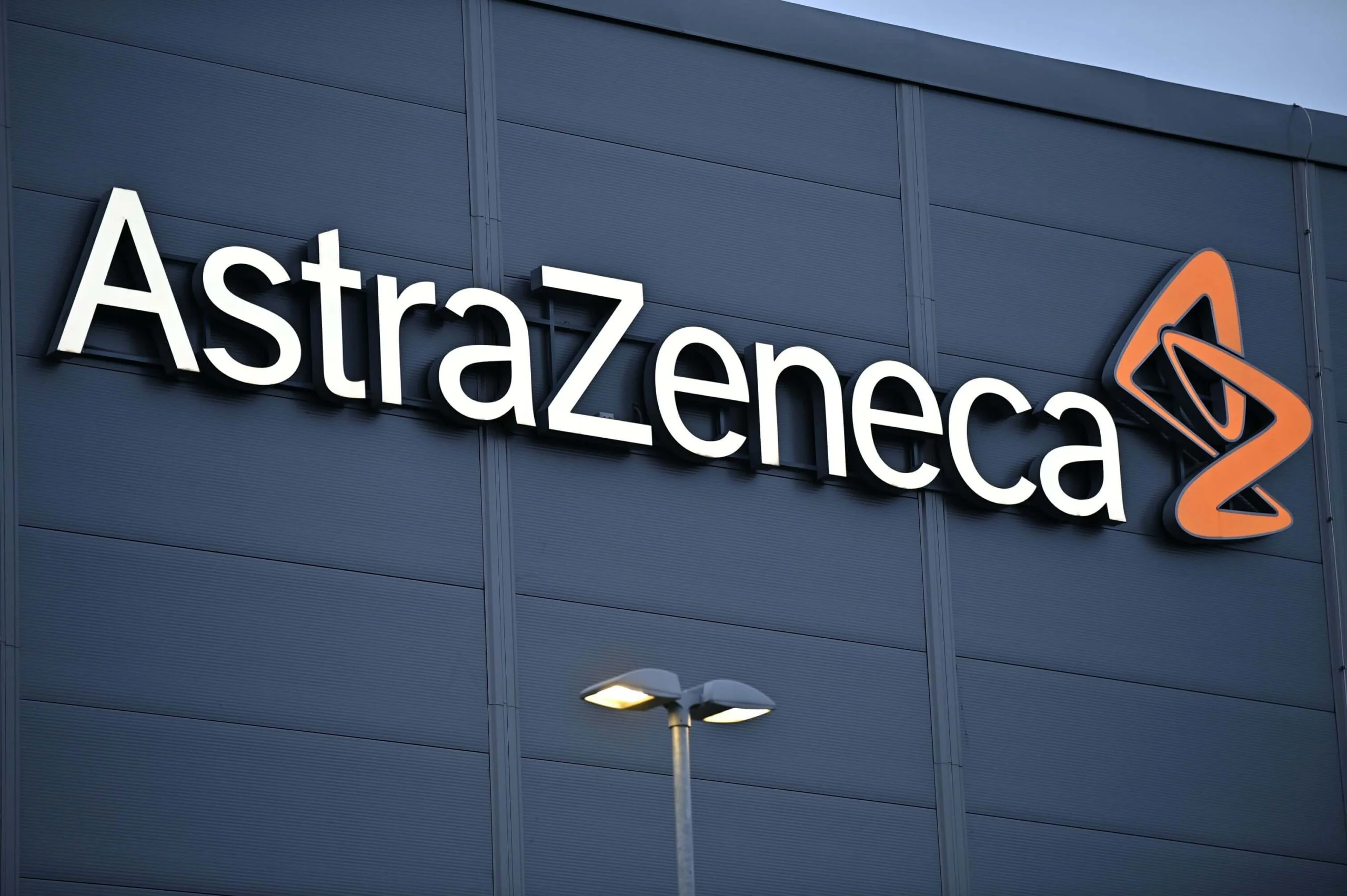 AstraZeneca (AZN) Stock Climbs on Promising Enhertu Cancer Trial Data