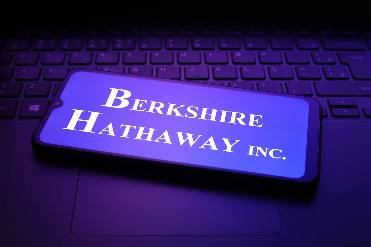 Berkshire Hathaway’s New CEO Exits Visa, Amazon, and Mastercard—Here’s His New Strategy