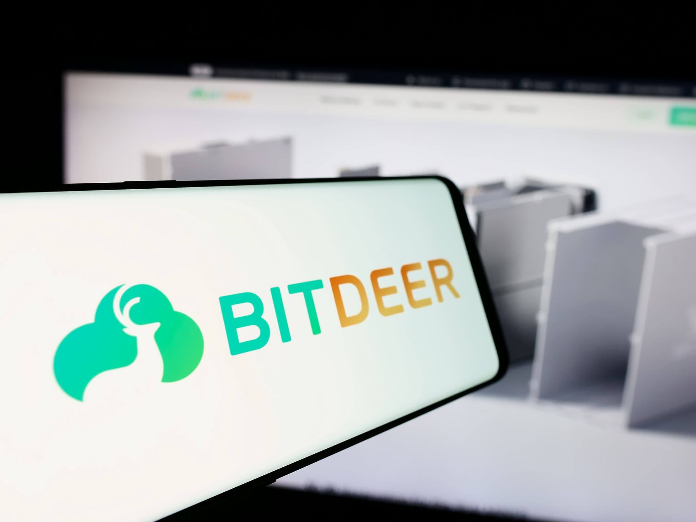 Bitdeer Technologies Stock Rises Following $400 Million Malaysian AI Infrastructure Agreement