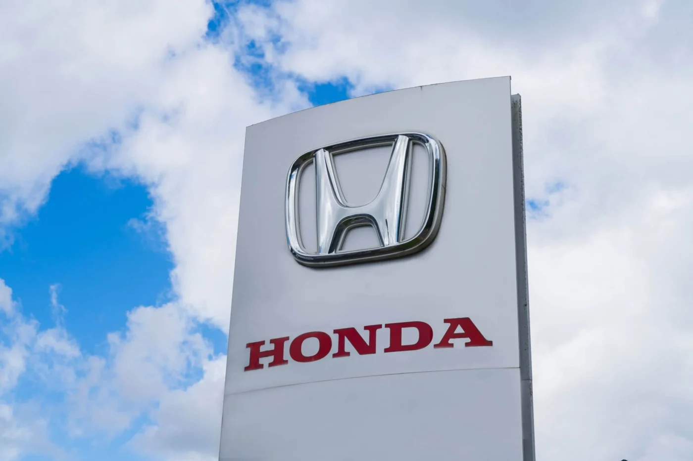 Honda (HMC) Stock Gains as Automaker Partners with Nissan on Software-Defined Vehicle Platform