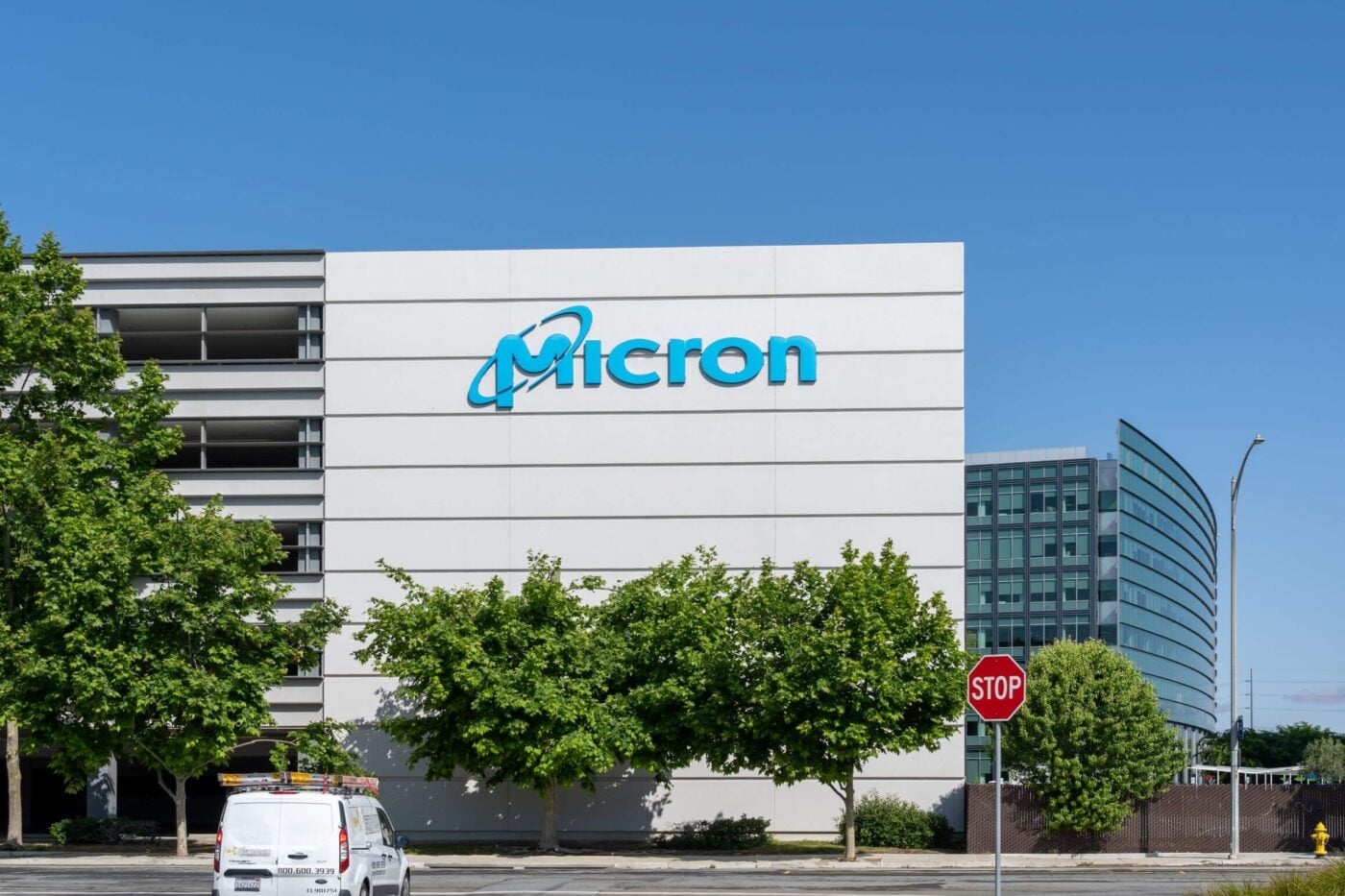 Micron (MU) Stock Eyes $1,625 Target as Analysts Turn Bullish on Memory Chip Rally