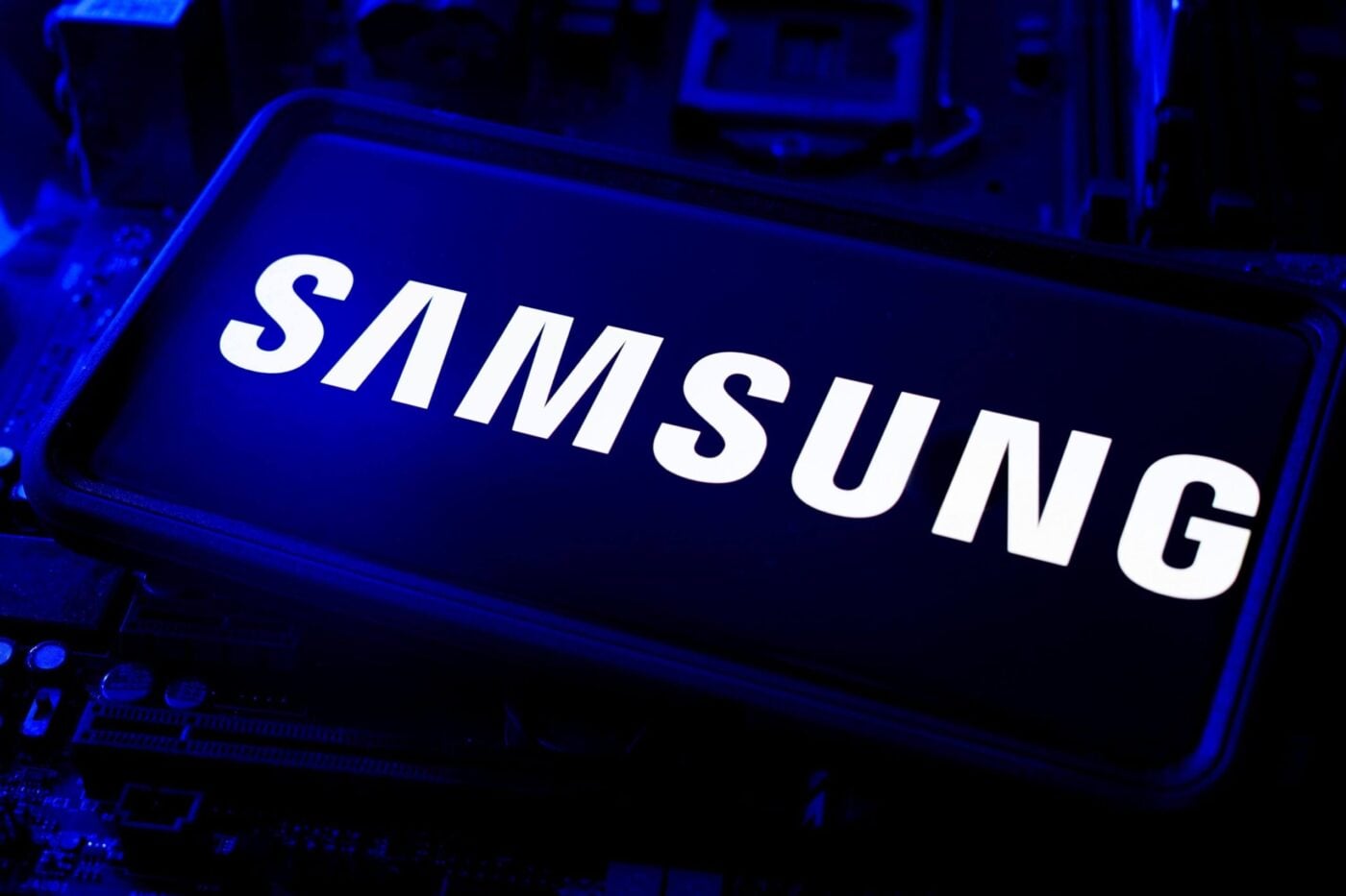 Samsung Electronics Stock Plunges Nearly 9% as Investor Return Strategy Falls Flat