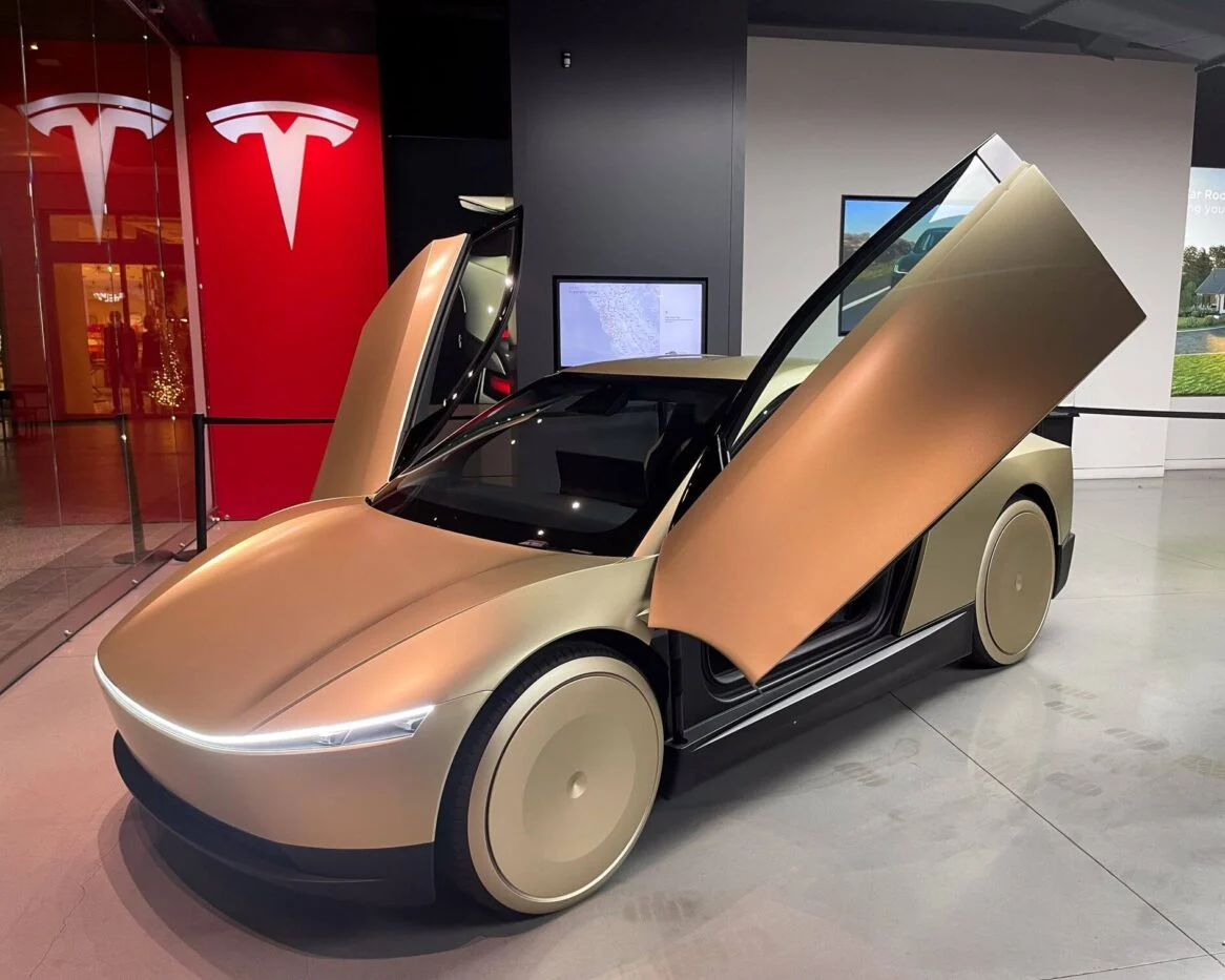 Tesla (TSLA) Stock Surges 5% Following Nevada’s 5,000 Robo-Taxi Authorization