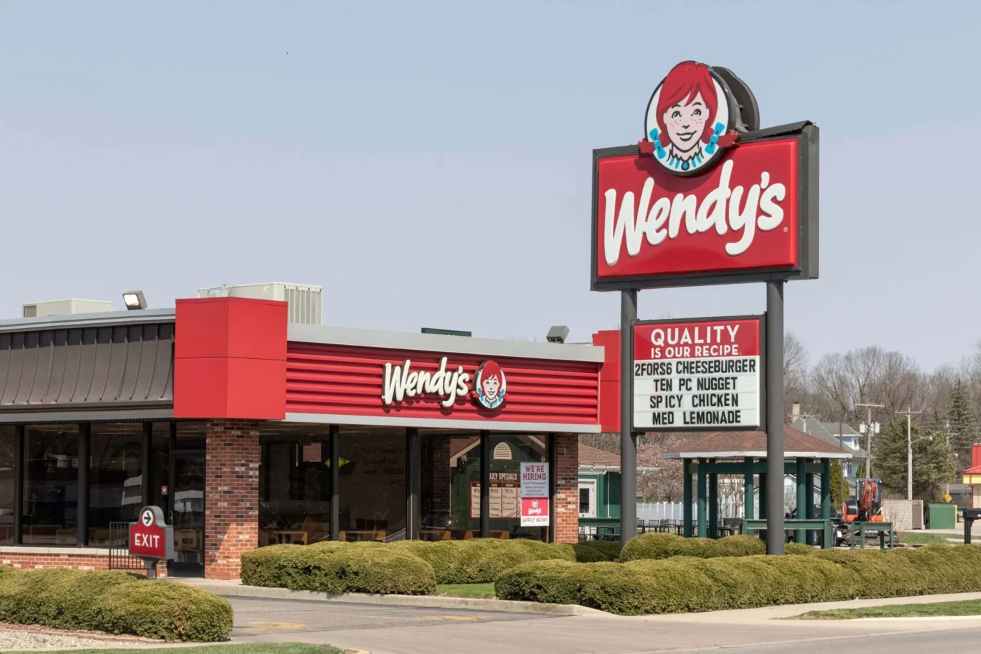 Wendy’s (WEN) Stock Plummets 14% as Trian Fund Abandons Buyout Pursuit