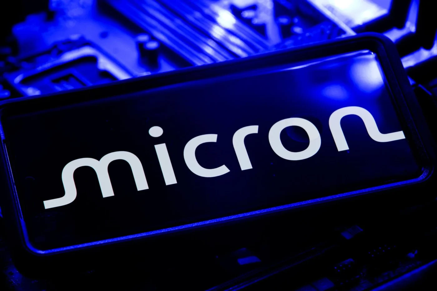 Micron (MU) Stock Dips Ahead of September 30 Earnings Report Despite Record-Breaking Margins