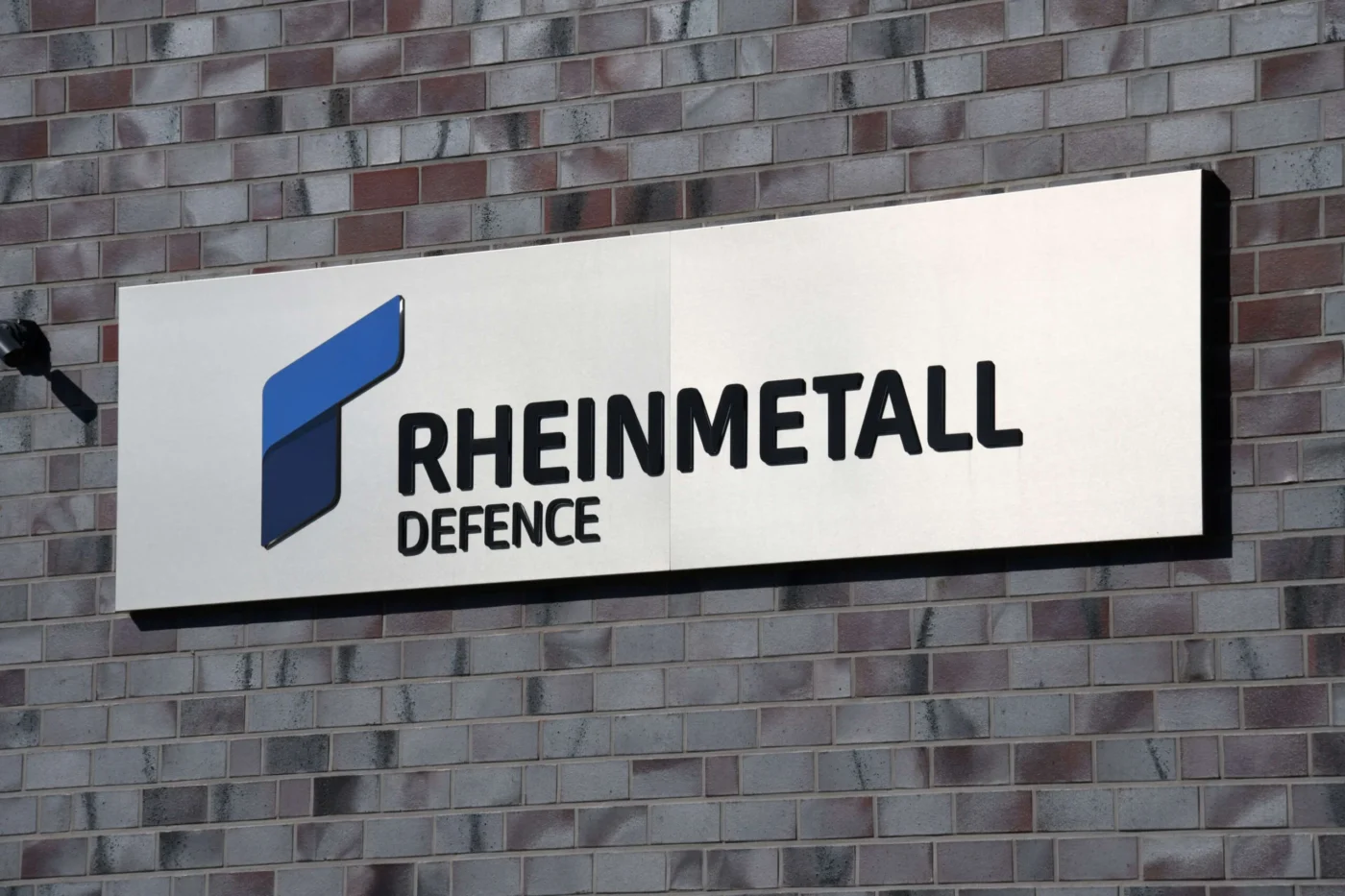 Rheinmetall (RHM) Stock Gains Momentum with €12.4bn Pipeline and Navy Contract